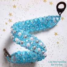 Pulsera de cuentas celestiales con facetas y cuentas de cristal nacarado